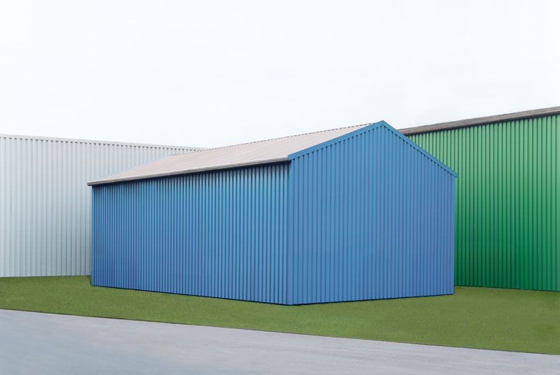 Halle blau-grün, 2001, C-Print, 100 x 150 cm