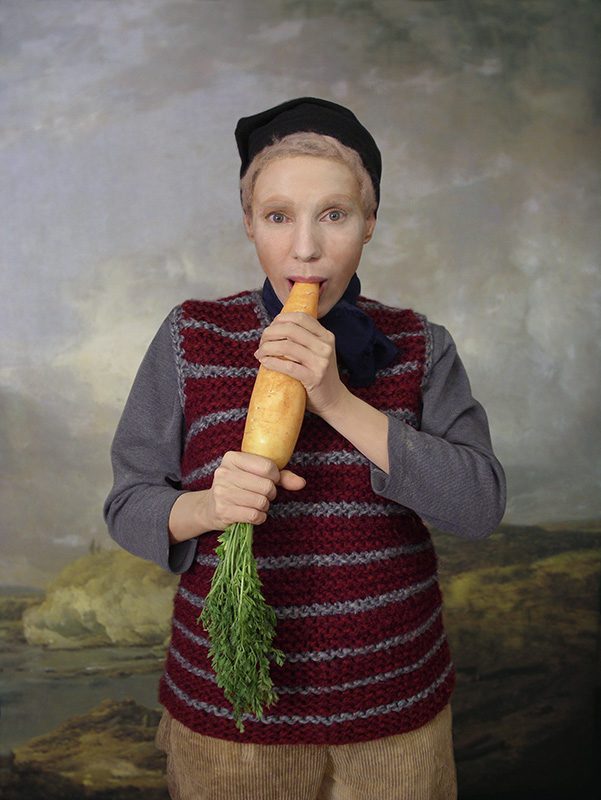 Chantal Michel, Die dicke Rübe, 2010, C-Print hinter Plexiglas, 130 x 97cm